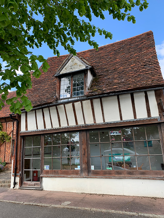 Chinnerys historic shop element